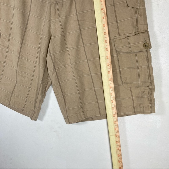 The North Face Rainier Surplus Cargo Shorts Mens Size 38 Beige Outdoor Camping - Picture 4 of 16